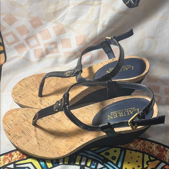 Lauren Ralph Lauren Reeta T-Strap Thong Wedge Sandals - Size 9 - Picture 2 of 9